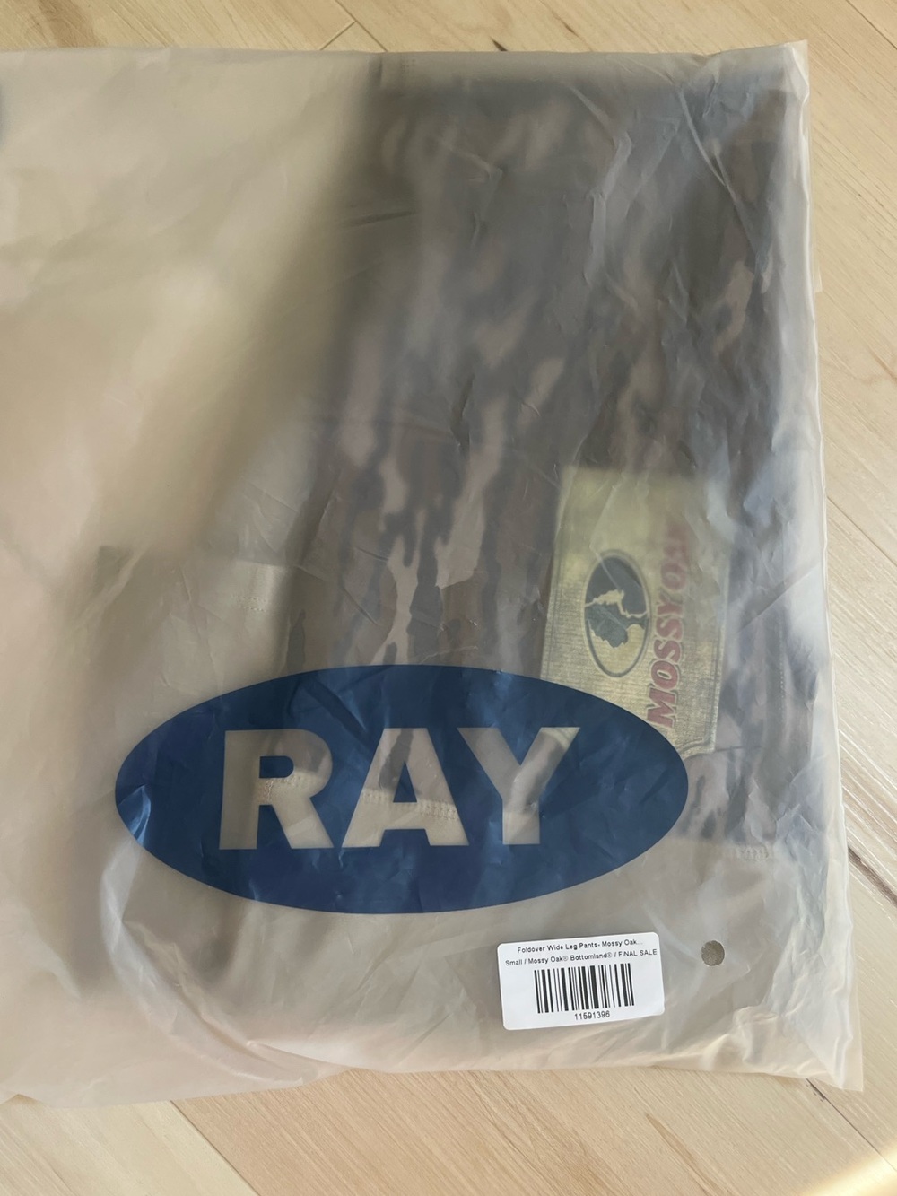 RAY mossy oak camo foldover leggings and tank - Picture 8 of 9
